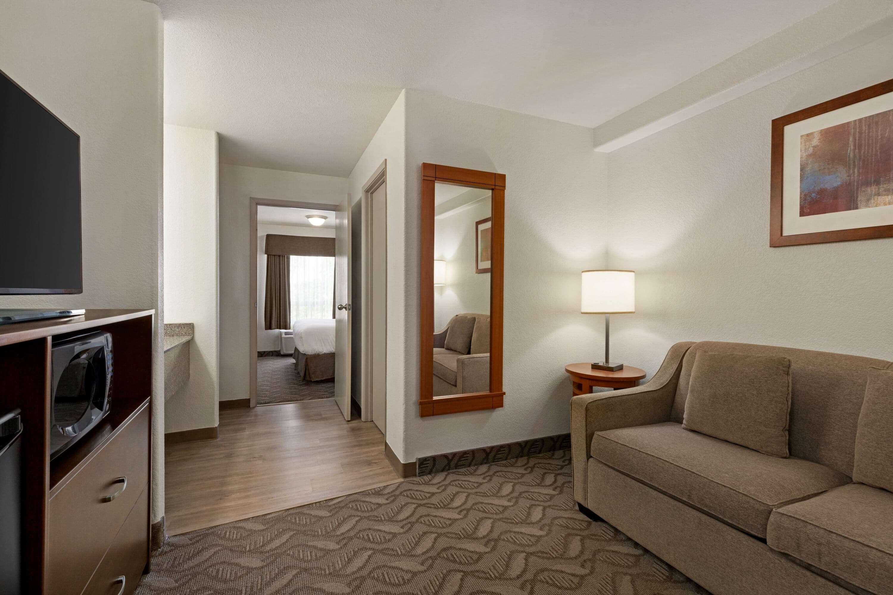 Super 8 By Wyndham Calgary Shawnessy Area Hotel Exterior foto